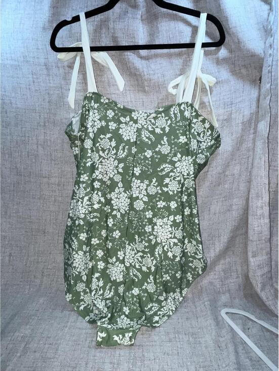 Summersalt Other - Summersalt The Tie Oasis Vintage Floral Ivy NWT 22